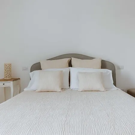 Albanna Luxury Villa *